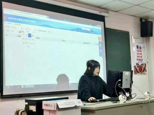 3ef081811e1c5d934f181b84869cc6e